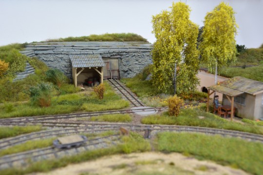 Feldweg und Gel�nde
