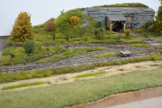 Feldweg und Gel�nde