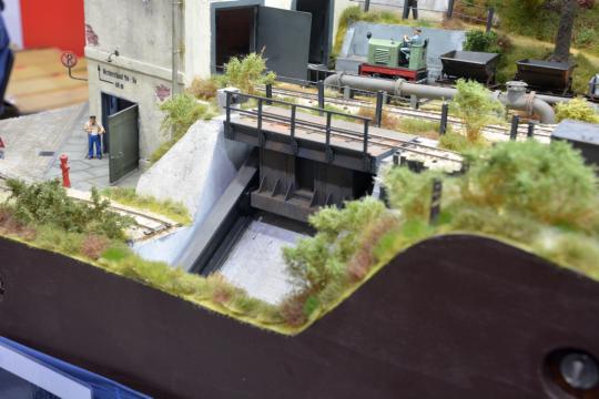 Die Dampfmolkerei, 1f