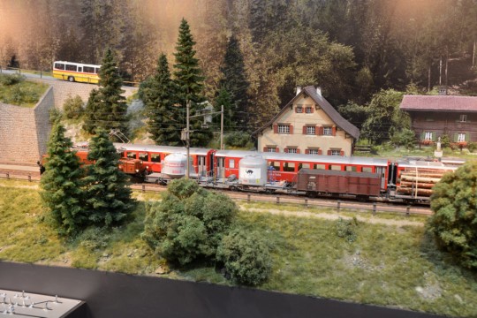 Rhtische Bahn, 0m
