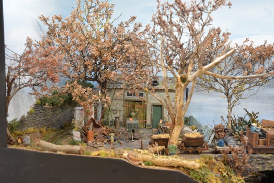 Irgendwo im Nirgendwo, 1f