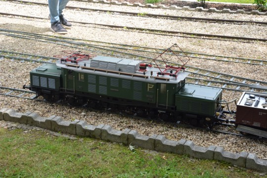 Modelle auf 5-Zoll Gleisen